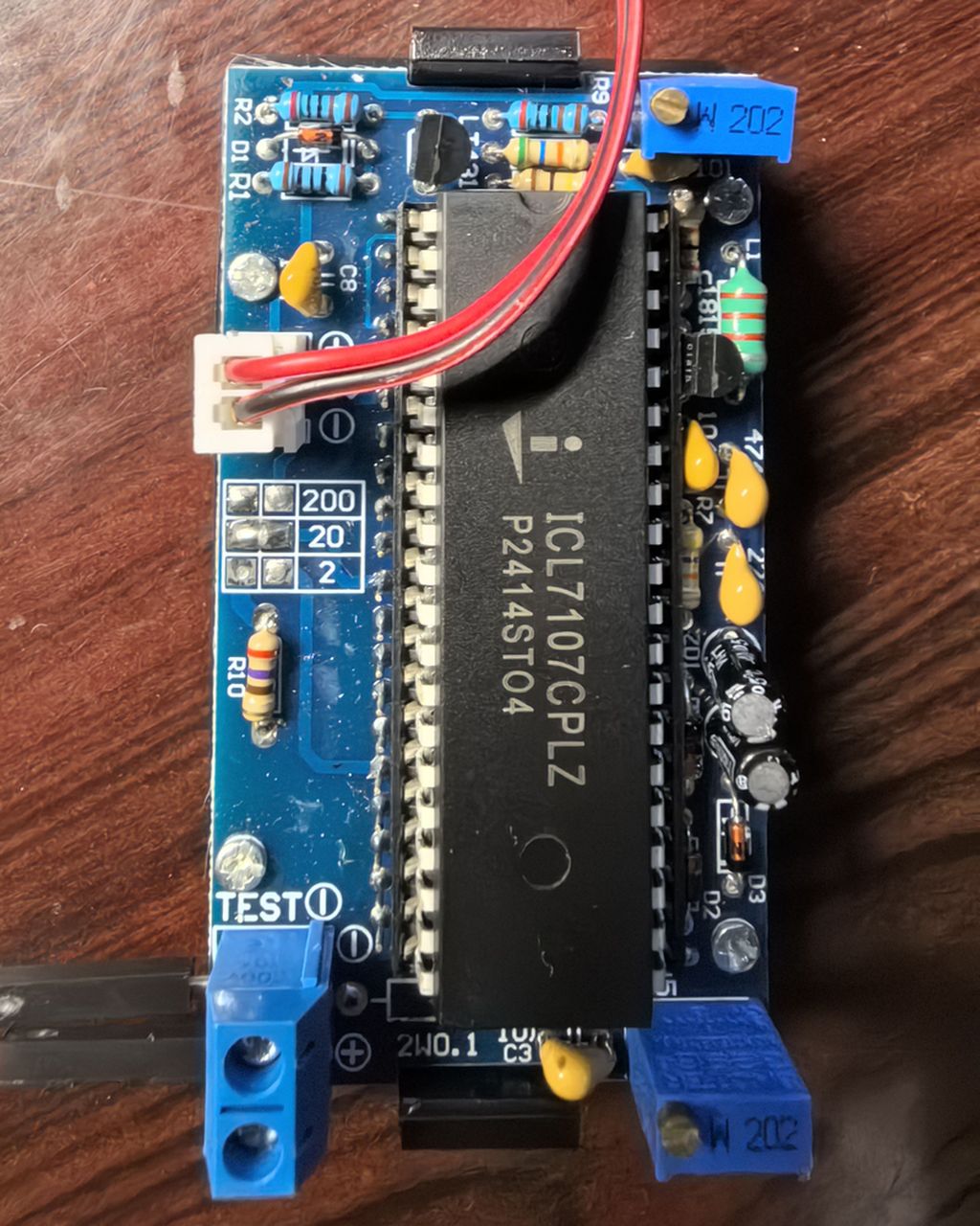 图6 ICL7106 / ICL7107 模组 输入量程档位